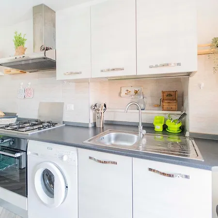 195 - Casa Ca Du Fiore, 20 Minuti Dal Mare Di Sestri Appartement *