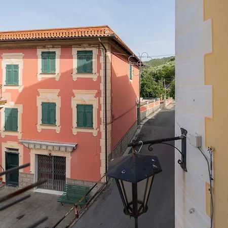 Appartement 195 - Casa Ca Du Fiore, 20 Minuti Dal Mare Di Sestri *